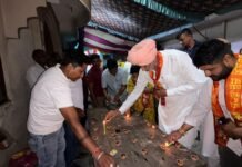 PM मोदी के जन्मदिन पर ‘आशीर्वाद का दीया’ अभियान, रादौर में ग्रामीणों से मंत्री राणा ने की ये अपील